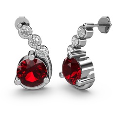 Garnet ve pırlanta 8 ayar beyaz altın küpe (0.108 karat)