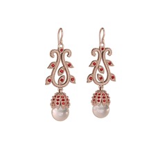 Pembe inci ve garnet 18 ayar rose altın küpe