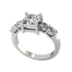 Swarovski ve pırlanta 14 ayar beyaz altın yüzük (0.64 karat)