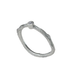 Swarovski 8 ayar beyaz altın yüzük
