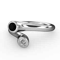 Poyraz Yüzük - Siyah zirkon ve pırlanta 18 ayar beyaz altın yüzük (0.04 karat) #195l8gj