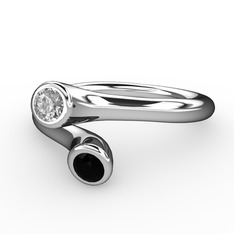 Poyraz Yüzük - Swarovski ve siyah zirkon 14 ayar beyaz altın yüzük #1l342fz