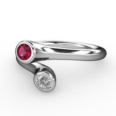 Poyraz Yüzük - Rodolit garnet ve swarovski 8 ayar beyaz altın yüzük #1vtuthc