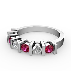 Pırlanta ve rodolit garnet 14 ayar beyaz altın yüzük (0.44 karat)