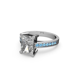 Swarovski ve akuamarin 8 ayar beyaz altın yüzük