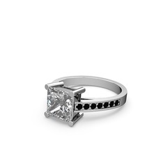 Swarovski ve siyah zirkon 14 ayar beyaz altın yüzük