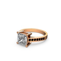 Marvina Prenses Tektaş Yüzük - Swarovski ve siyah zirkon 14 ayar rose altın yüzük #8538em