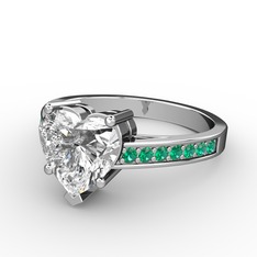 Swarovski ve yeşil kuvars 8 ayar beyaz altın yüzük