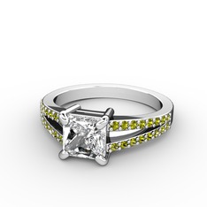 Swarovski ve peridot 8 ayar beyaz altın yüzük